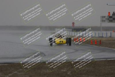 media/Nov-15-2025-CalClub SCCA (Sat) [[7bfa5a7151]]/Qualifying/Qualifying 1/